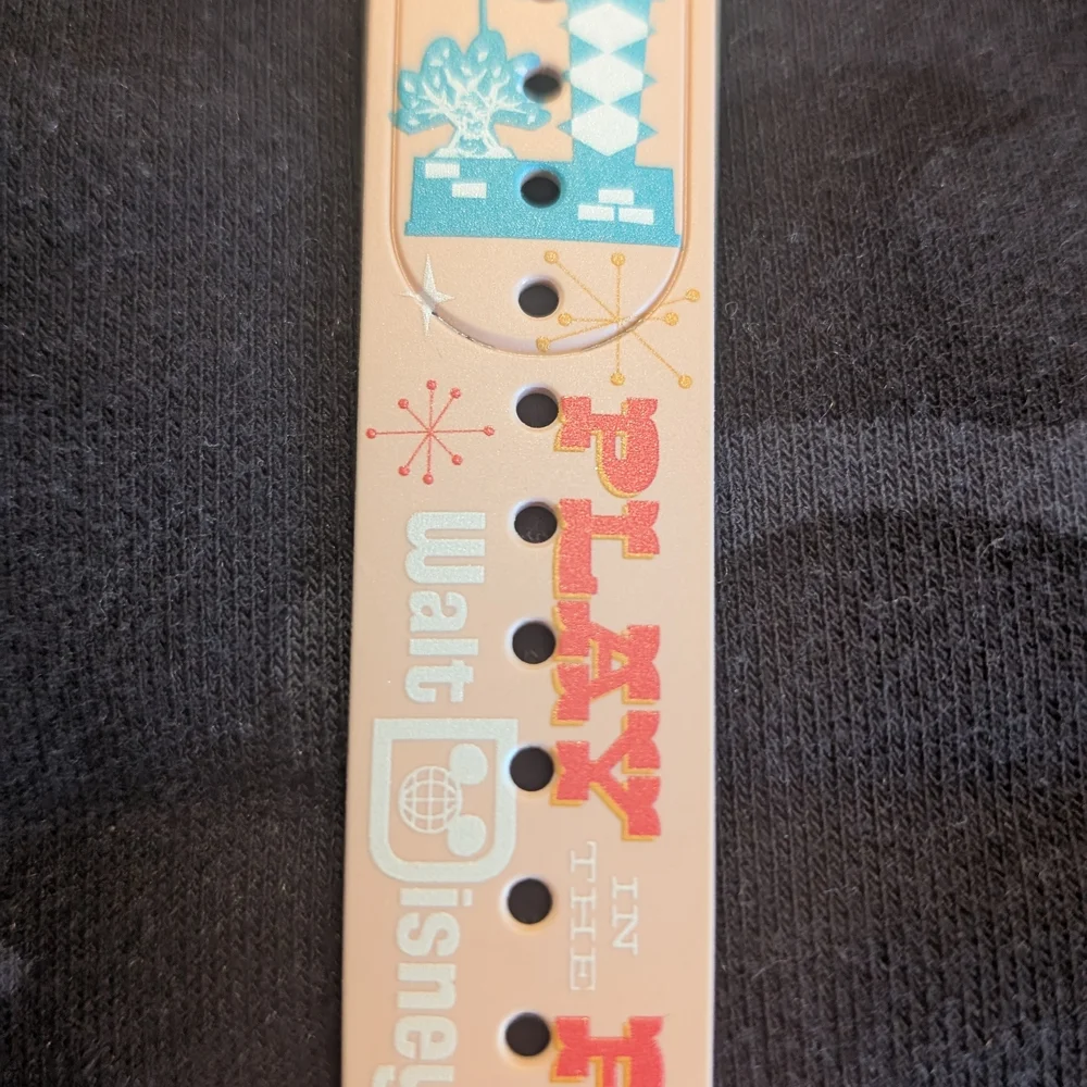Disney Tan Arm & Wristband with Playful Clips